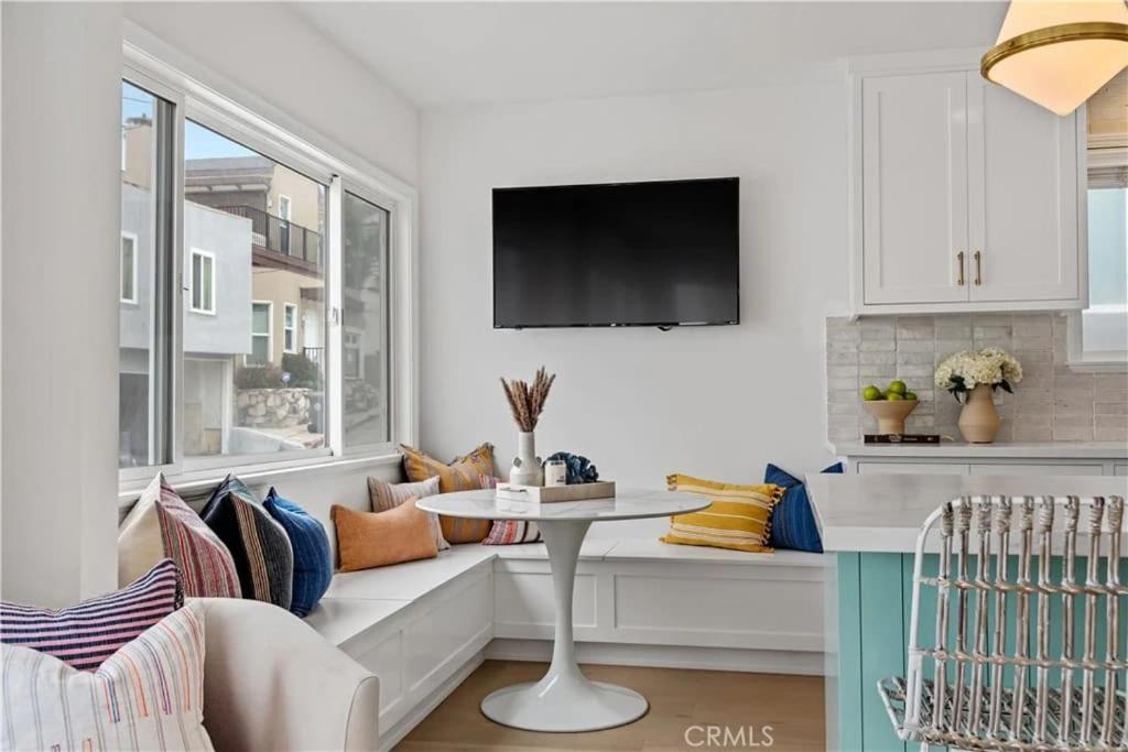 Amazing Location! Luxurious Beach Cottage.Ocean Views マンハッタン・ビーチ エクステリア 写真