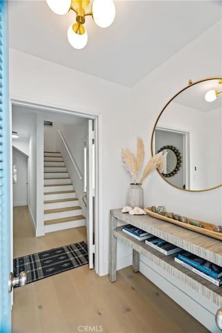 Amazing Location! Luxurious Beach Cottage.Ocean Views マンハッタン・ビーチ エクステリア 写真