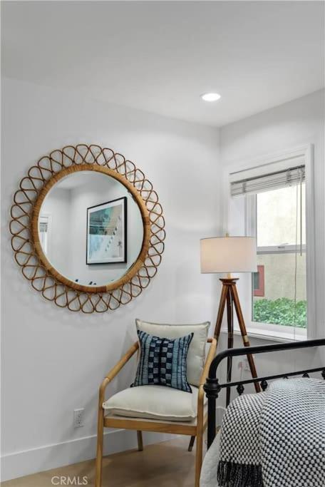 Amazing Location! Luxurious Beach Cottage.Ocean Views マンハッタン・ビーチ エクステリア 写真